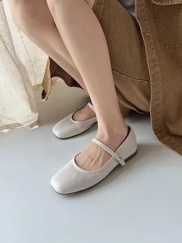 Французские туфли на плоской подошве Mary Jane Shoes Fashion One-Word Buckle Strap Square Head Shallow Mouth Shoes Women 35 белый