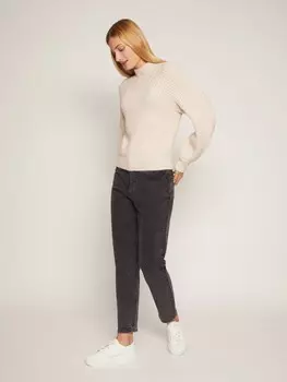 Джинсы силуэта Mom Comfort