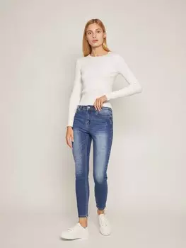 Джинсы силуэта Skinny