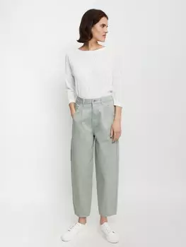 Джинсы силуэта Slouchy