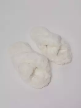 Домашние меховые тапочки