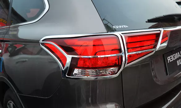 Хромированные окантовки задних фонарей для Mitsubishi Outlander 3 (2015 - 2018)