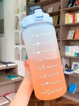 Бутылка для воды большой емкости 2 л с откидной крышкой, напоминание о временной шкале, герметичная матовая чашка для спорта и фитнеса на открытом воздухе 2L светло-синий