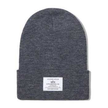 Шапка ESSENTIAL BEANIE