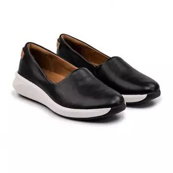 Женские слипоны Clarks(Un Rio Step 26141283), черные