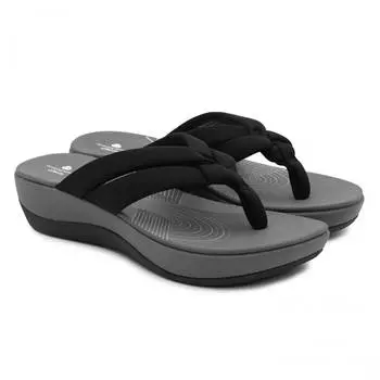 Женские вьетнамки Clarks (Arla Kaylie 26159872), черные