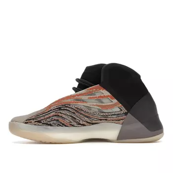 Кроссовки adidas Yeezy QNTM Quantum