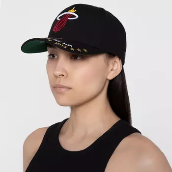 Кепка Against The Best Pro Snapback Miami Heat