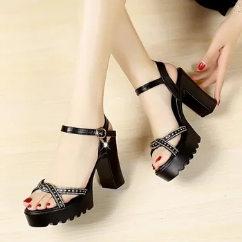 Fashion Women s Shoes 2024 Hot Sale Buckle Strap Women s Sandals Fashion Crystal Party Sandals Women New Solid Peep Toe Heeled Sandals 35 розовый