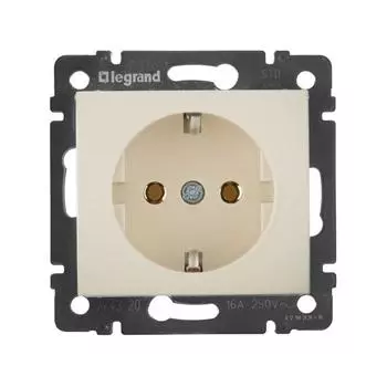 Розетка 2К+3 Legrand Valena 16A 250V с/з винтовой зажим слоновая кость 774320