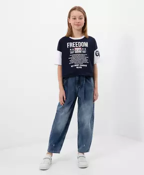 Джинсы силуэта Mom-fit с потертостями, заминами и повреждениями синие Gulliver