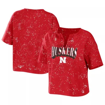 Женская одежда Erin Andrews Scarlet Nebraska Huskers Футболка с воротником Bleach Wash Splatter Notch