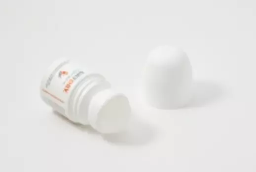 Dry-Dry Light - Cредство в ролике от умеренного потовыделения, 50мл