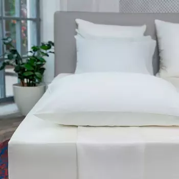 Простыня на резинке Mollen Total Look 120x200см в кипенно-белом