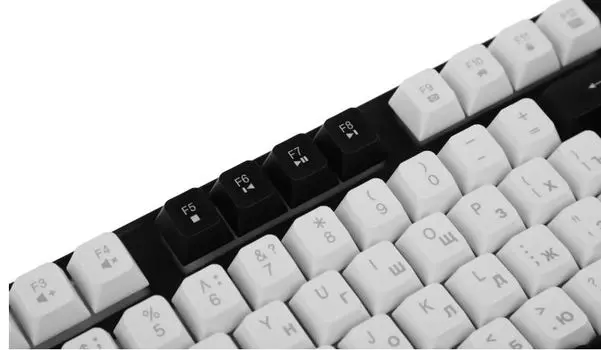 Клавиатура Defender DARK KNIGHT GK-077 RU 45078 WH/BL