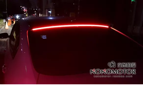 Дополнительный стоп сигнал на заднее стекло для KIA Stinger 2018-