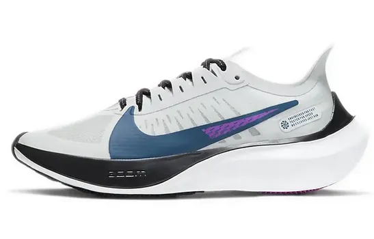 Женские кроссовки Nike Zoom Gravity 1