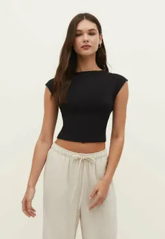 Базовая футболка Stradivarius, черный