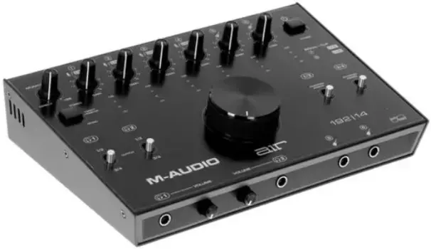 Аудиоинтерфейс M-Audio AIR 192 | 14 AIR192X14XEU 24бит/192кГц, 4xXLR/TRS комбинированных входа с фантомным питанием +48В, 2х1/4" TRS инструментальных