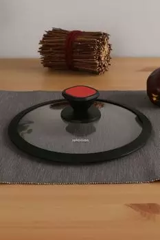 Стеклянная крышка с силиконовым ободом GUSTA Nadoba