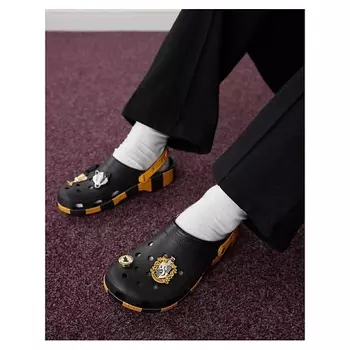 CROCS Кроксы Harry Potter Unisex Clogs mit „Hufflepuff“