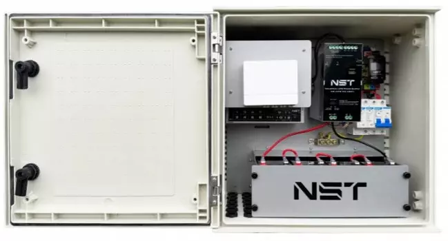 Коммутатор управляемый NST NS-SW-WPU-8F4G-PL уличный (L2+) HiPoE коммутатор Fast Ethernet с ИБП и термостабилизацией на 8FE PoE + 4 GE SFP порта
