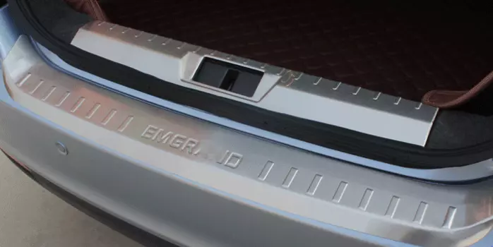 Защитные накладки на задний бампер и багажный проем для Geely Emgrand 7 2017 -