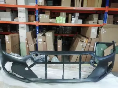 УЦЕНКА, БАМПЕР ПЕР (НАКЛАДКА, БЕЗ ОТВ.ПАРКТРОН, ПОД ОКРАС) ELANTRA 16 VI (AD), ТРЕЩИНА