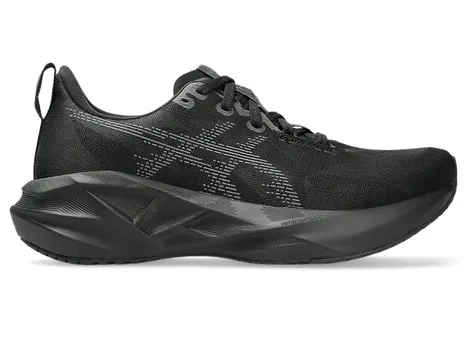 Беговые женские кроссовки Asics Novablast 5, Black/Carrier Grey, черный