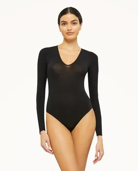 Приталенное боди с V-образным вырезом Wolford, черный