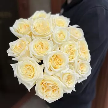 CITY FLOWERS Букет "15 роз сорта Candlelight"