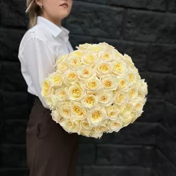 CITY FLOWERS Букет "51 роза сорта Candlelight"