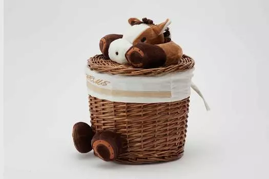 Корзина с крышкой Пони
