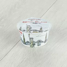 Йогурт Grand Voyage Кафе Манхэттен с вишней и какао бобами 2,5% 130 г