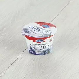 Йогурт греческий Emmi с черникой 2% 150 г
