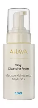 Нежная очищающая пенка для лица с водой Мертвого моря Ahava Silky Cleansing Foam