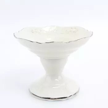 Конфетница на ножке платиновый узор be-ivory (bernadotte) белый