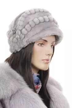 Шапка женская из мутона