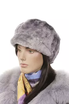 Шапка женская из мутона