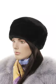Шапка женская из мутона