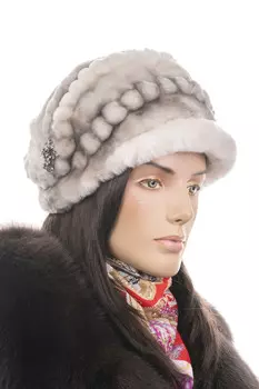 Шапка женская из мутона