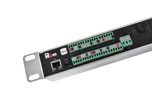 Блок розеток (PDU) Rem R-2MC3-32-2x2S-440-K, 1U, кол-во розеток:4 (4xЕвро), 32А, черный (R-2MC3-32-2x2S-440-K)