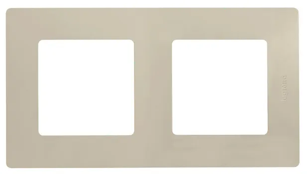 Рамка Legrand 672512 Etika сл.кость 2-ая