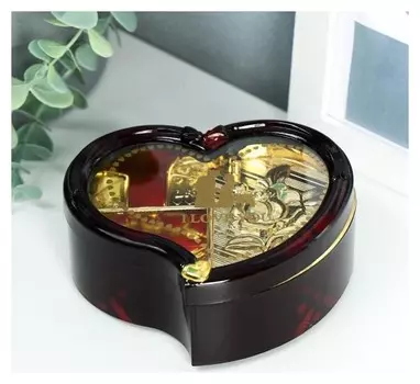 Шкатулка музыкальная "Сердце изогнутое" 4,7х10,5х11,7 см