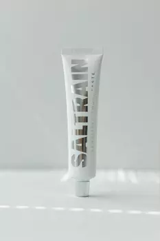 Укрепляющая зубная паста SALTRAIN Silver Clean Breath Toothpaste 100g