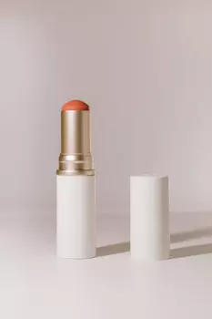 Универсальный сияющий стик для лица hince True Dimension Radiance Balm [03 Tender Room] 10g