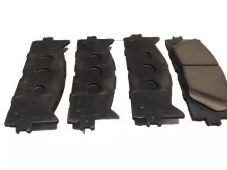 Тормозные колодки дисковые TOYOTA / LEXUS 04465-33471