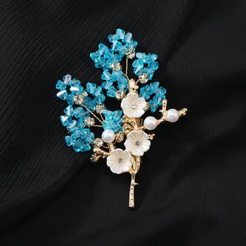 Lamei pearl crystal brooch female niche design sense light luxury elegant high-end corsage Chinese style pin accessories tide