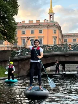 Подарочный сертификат «SUP прогулка по центру Петербурга» (2 часа, 1 человек)