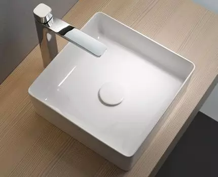 Накладная раковина Laufen Living sguare (8.1143.3.000.112.1)